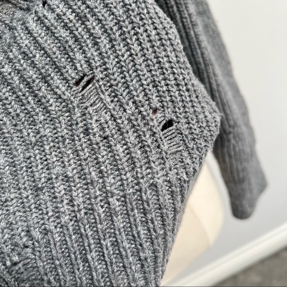 All Saints Distressed Sweater Size Small - Picture 10 of 11